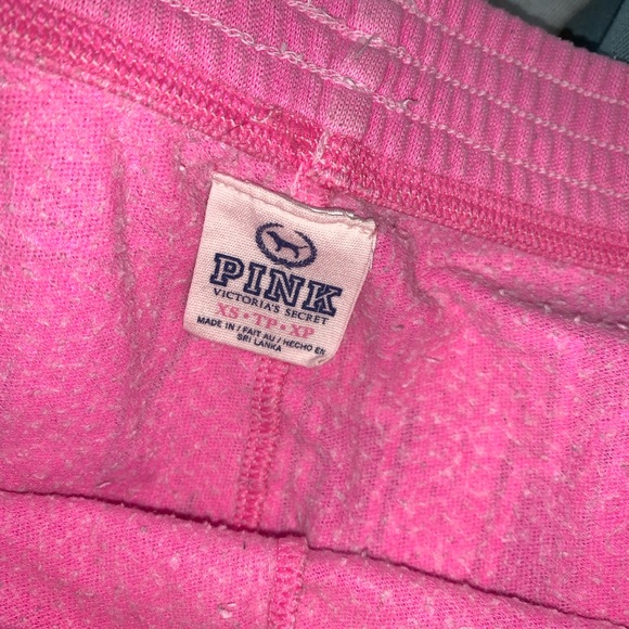 Vs short - Picture 3 of 3